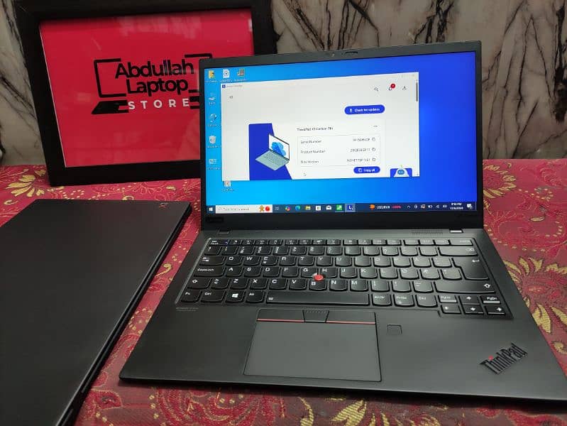 Lenovo Thinkpad X1 Carbon (Ci7 8th) Touch Screen (A plus condition) 16