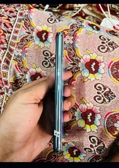 Vivo y17 For sale