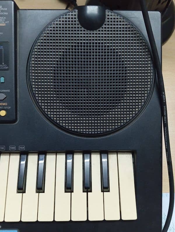 YAMAHA PSS-790 2