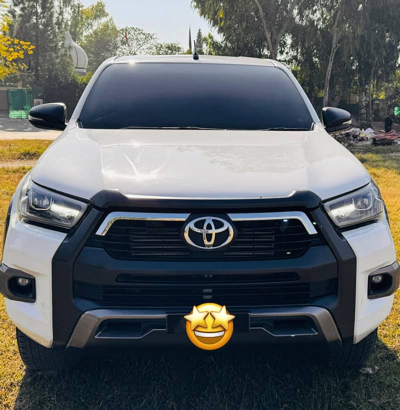 Toyota Hilux 2022 0