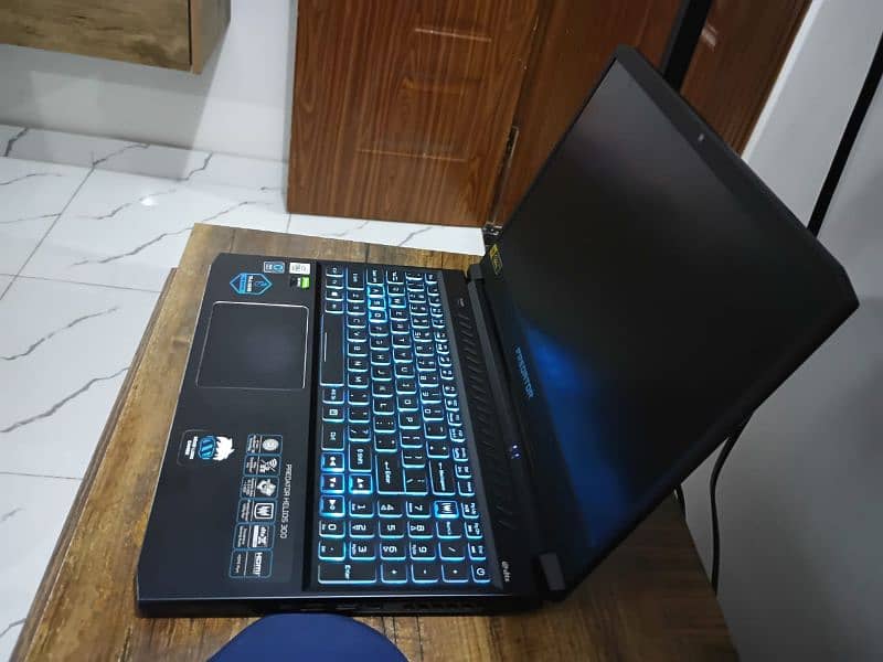 Acer Predator Helios 300 – 10th Gen Ci7 16GB RAM - 512G 3