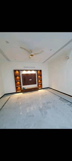 10 Marla Ground Portion for rent in G-13