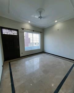 10 Marla Ground Portion for rent in G-13