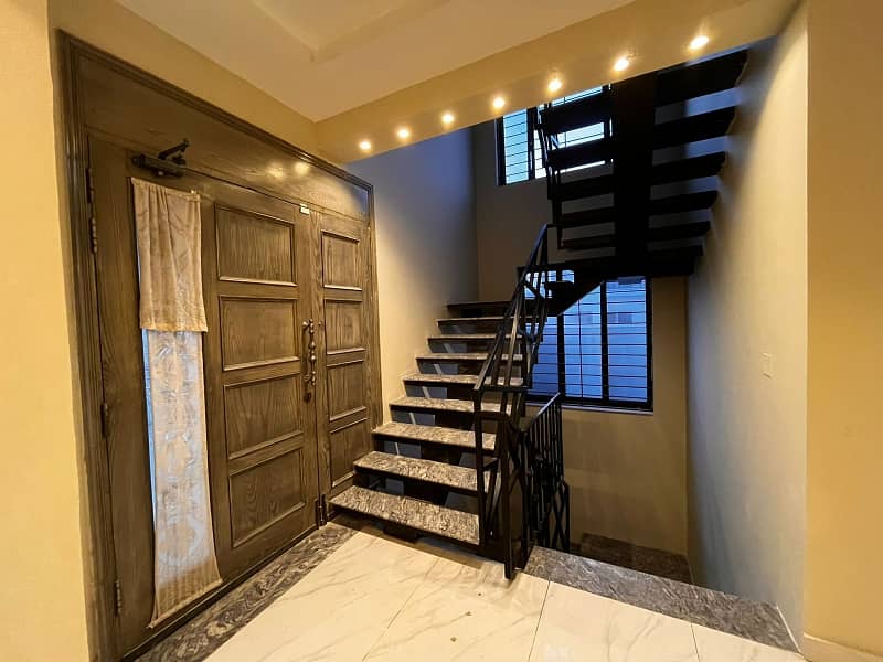 The Spacious House Triple Story Basement Luxury Interior House 6 Bedroom Available For Sale At Investor Rate In Sector F8-1 Bahria Town Phase 8 Rawalpindi Islamabad 14