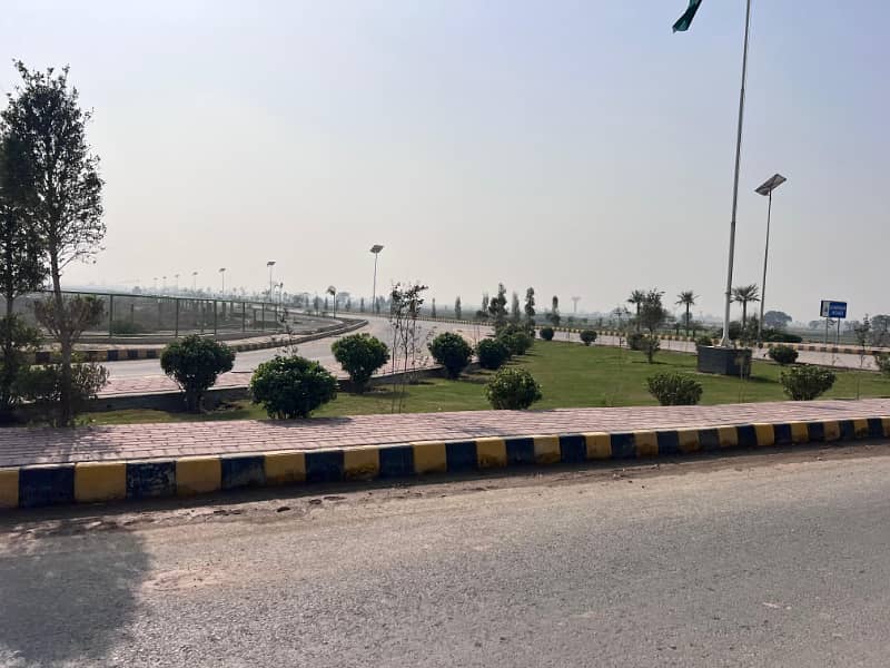 M Block 5 Marla On Ground Carpet Road Ready To Possession Plot Underground Electricity Near Majeed Near Main Boulevard Near Park Near Plot Available In LDA City Lahore 2