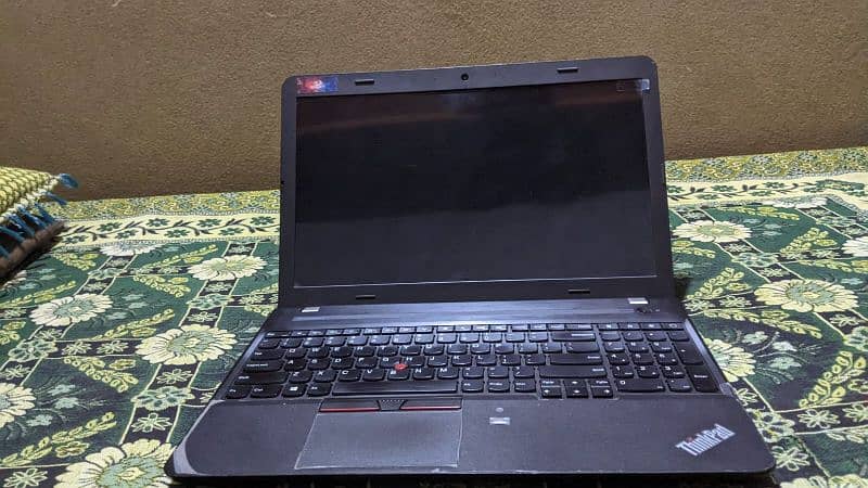 Lenovo ThinkPad E560 0