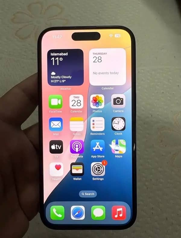 iPhone 15 pro 128gb Factory Unlocked NON PTA, Sim Working LLA 10/10 6