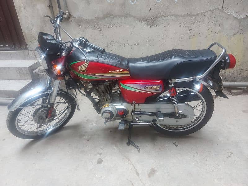 Honda CG125 2012 Model 1