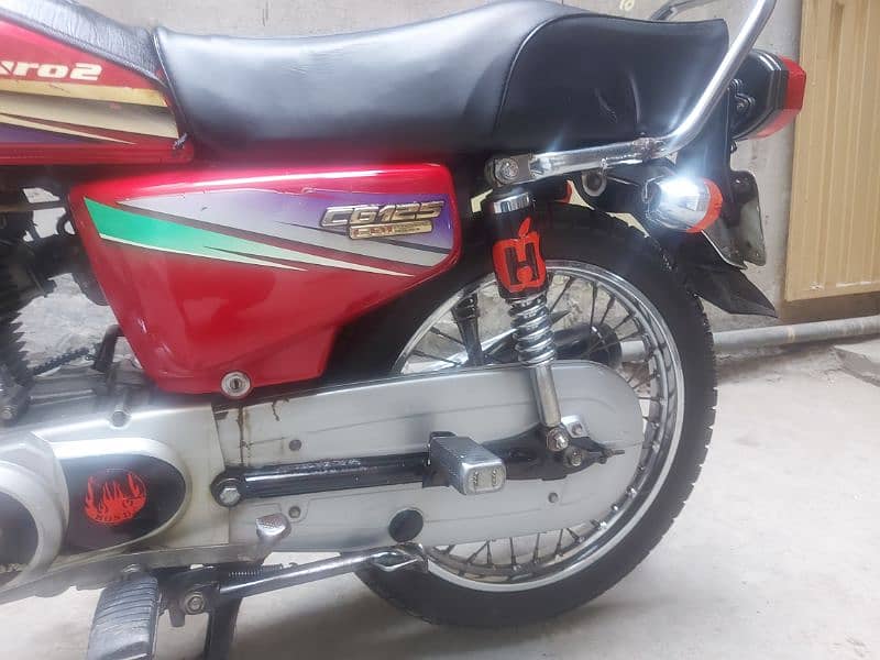 Honda CG125 2012 Model 3