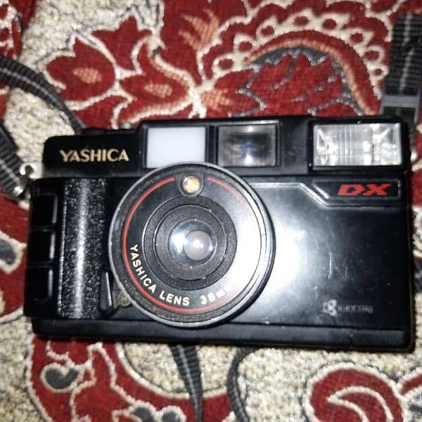 yashica camera reel camera saudia made 5