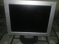 LG FLATRON 17 INCH LCD