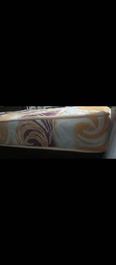 spring mattress in good condition