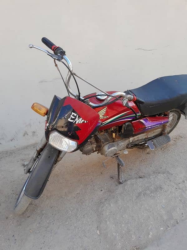 honda 70 dream sukkar number 3