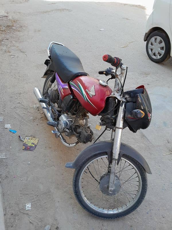 honda 70 dream sukkar number 6