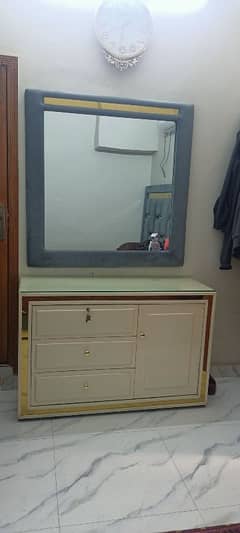 Side tables and dressing table