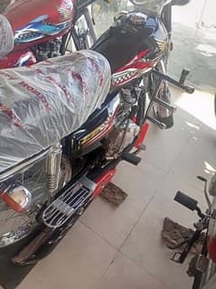 2024 Model 125 Hona for sale Contact no 03197909808 Haripur