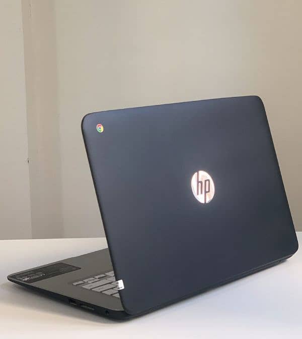 HP Laptop 4GB 128GB SSD 15 Inch Display upto 8 hours Battery window 11 0