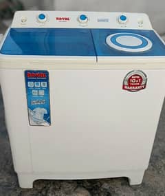 Dual tub Royal Washing Machine. . . 3 month use only. . . 11 year warranty