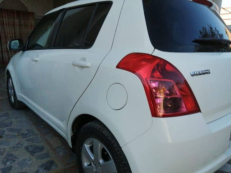 Suzuki Swift 2014 sold on frst reasonable offer 7