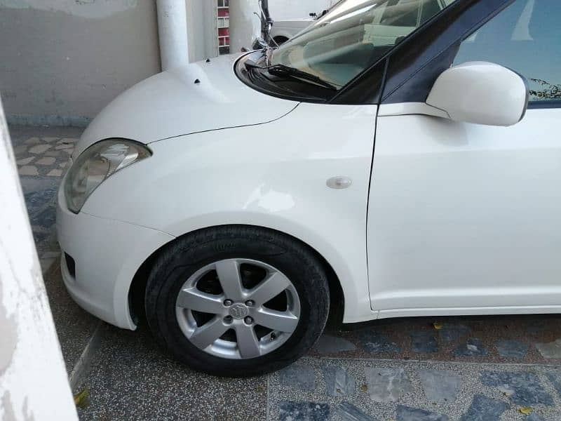 Suzuki Swift 2014 sold on frst reasonable offer 9