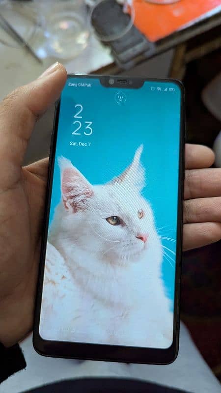 oppo F7 0