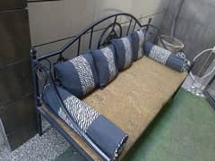 3 dearer rod iron sofa