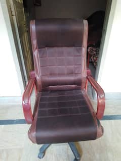 Computer Chairs/ Executive Chairs/ Visitor Chairs/ Office Chairs