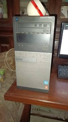 Pc For Sale Urgent Works Perfect Gen is 3 And Core Is I7