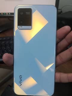 VIVO Y21