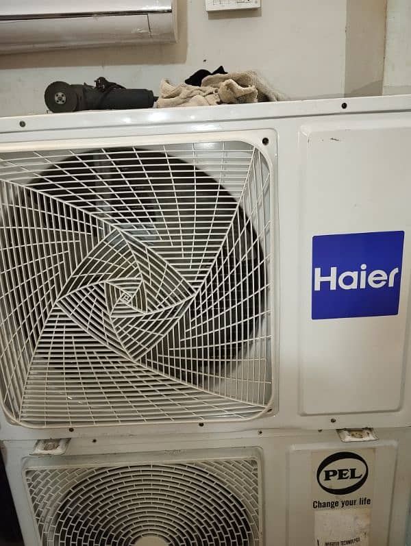 floor stand ac 2 ton Haier 3