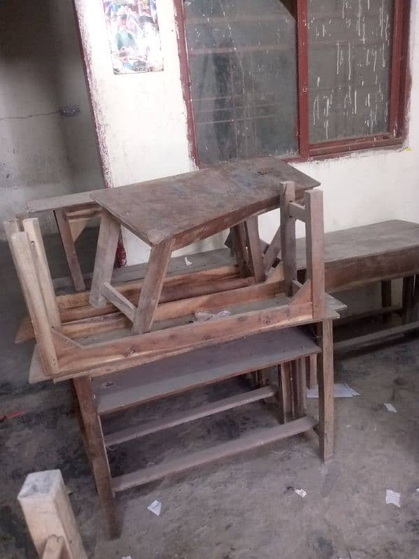 school desk 1