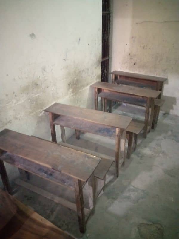 school desk 3