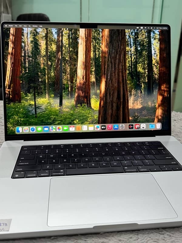 M2 pro 16/1Tb  (16 inch) 1