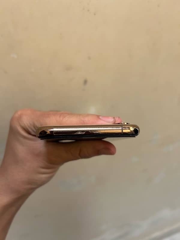 iphone xs 64gb pta approved with box 5