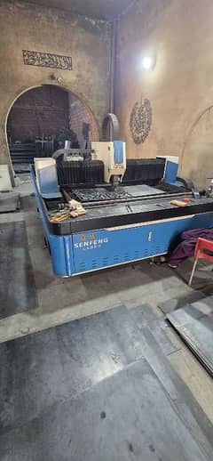 cnc laser cutting machine