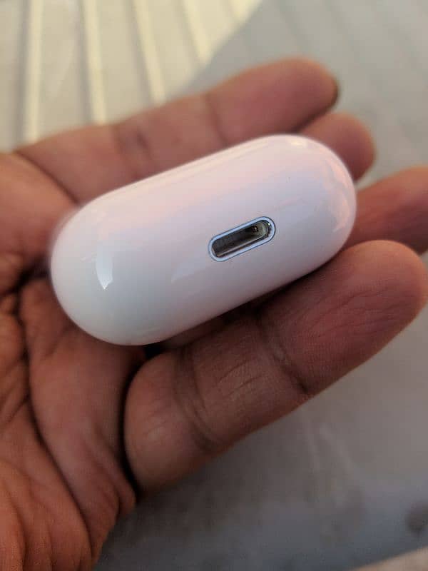 AirPods Pro 2 3