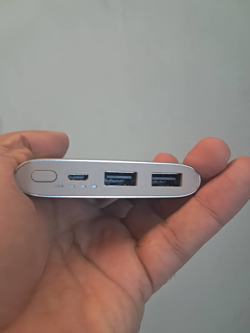 10000mAh Power Bank by Samsung 2