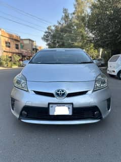 Toyota Prius 1.8 S 2012