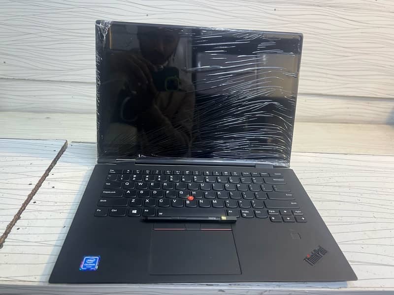 Lenovo X1 Yoga Core i5 8th Generation 360 touchscreen 0