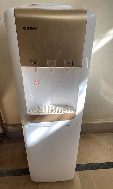 Gree water dispenser 0