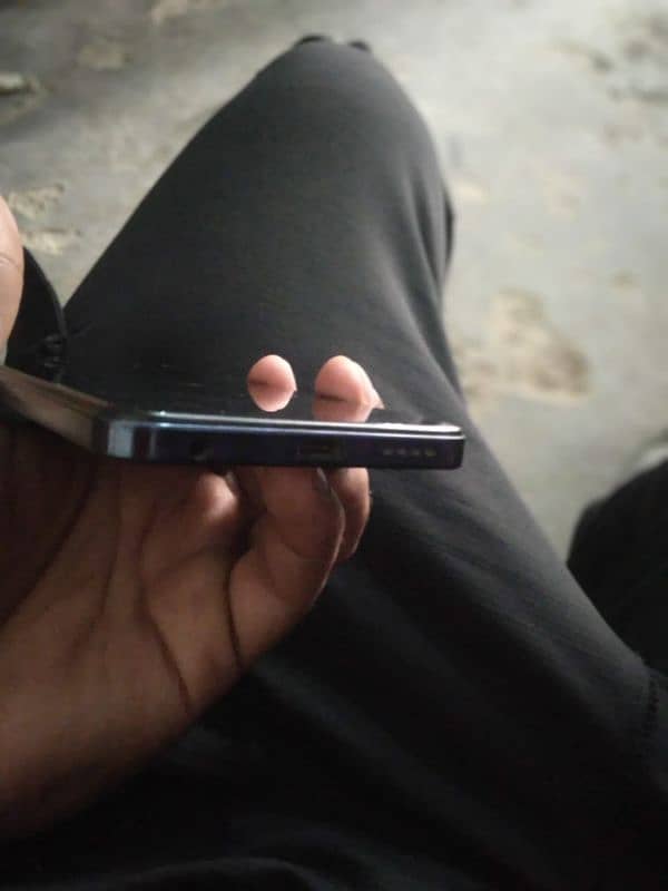 Infinix hot 40i 4