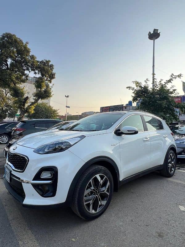 KIA Sportage 2022 1