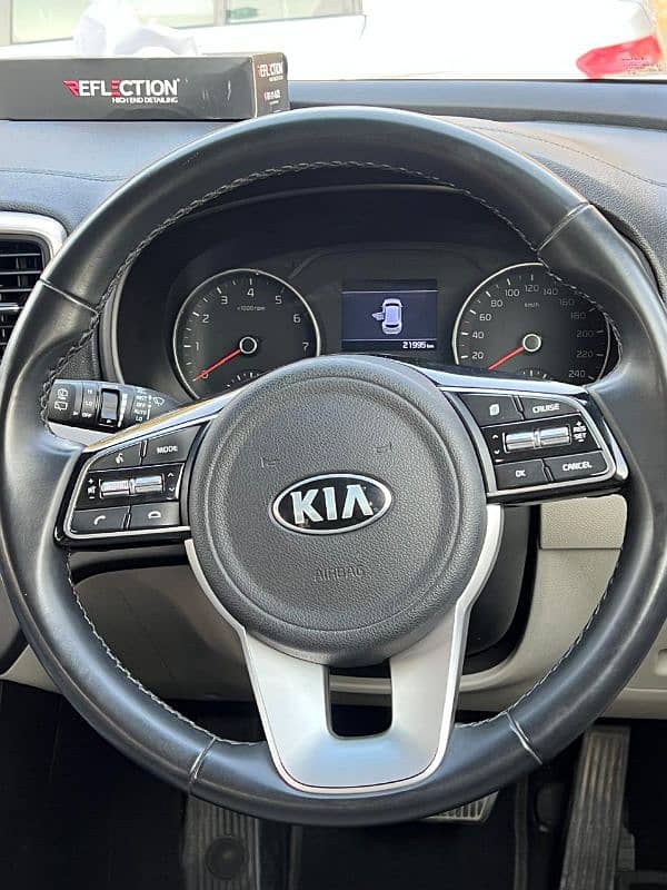 KIA Sportage 2022 8