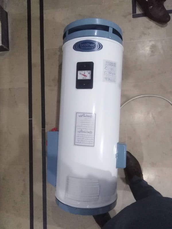 15 Gallon Geysers Electric & Gas 2