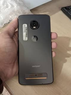 moto z4 4/128