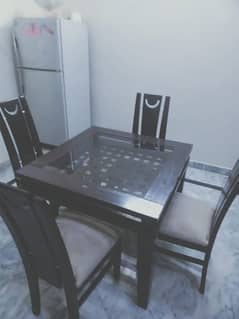 Square DINING Table Glass Surface with 4 Chair