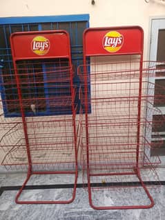 Lays Stand