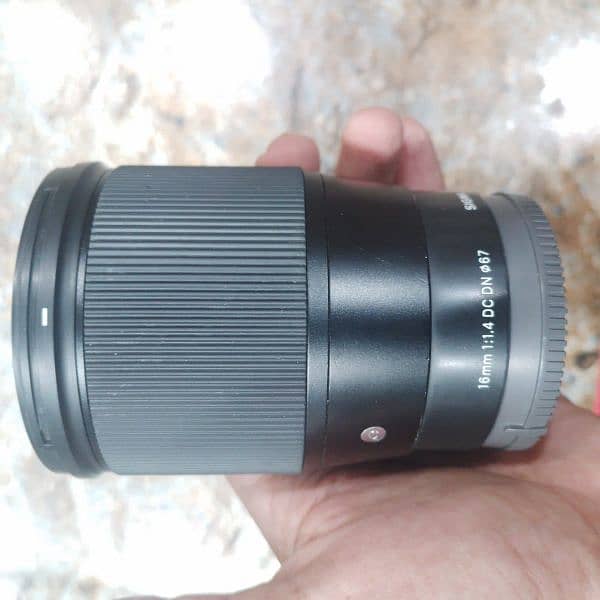 Sony lens 16mm 3