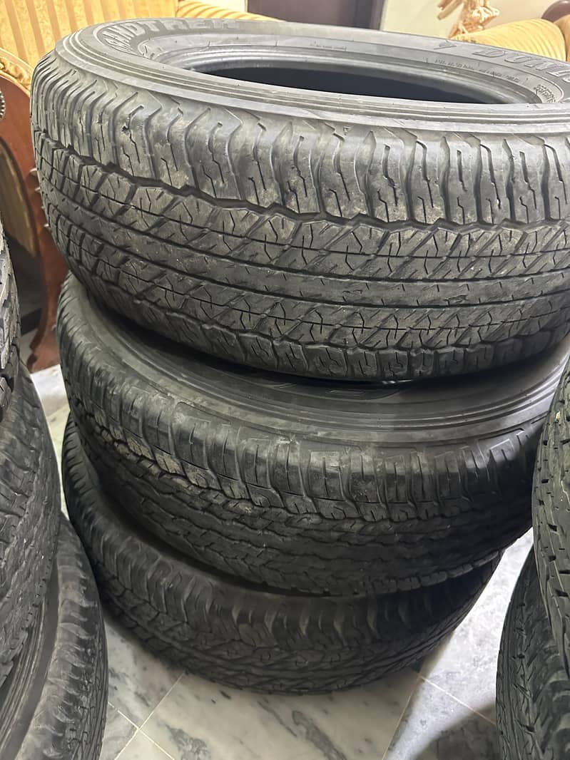 Prado Tyres 265/65/R17 Dunlop 5