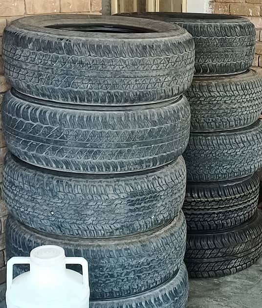 Prado Tyres 265/65/R17 Dunlop 14